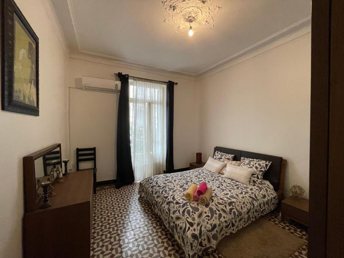 Appartement Dans Immeuble Haussmanien Algiers 外观 照片