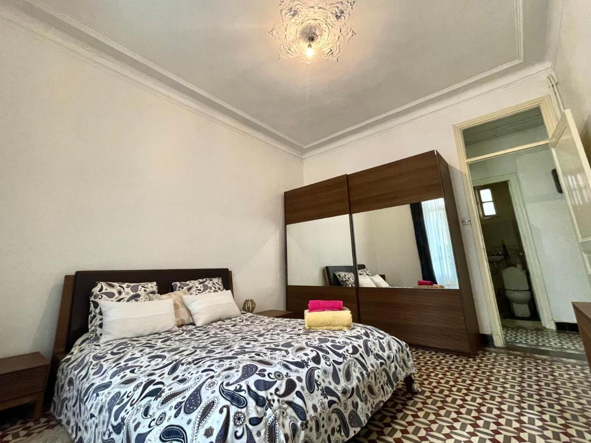 Appartement Dans Immeuble Haussmanien Algiers 外观 照片
