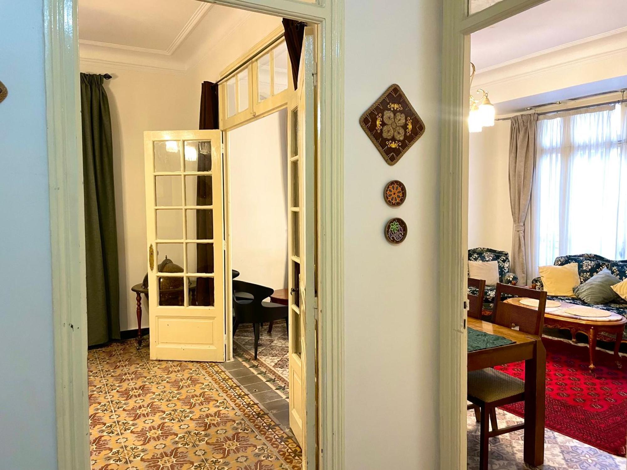 Appartement Dans Immeuble Haussmanien Algiers 外观 照片