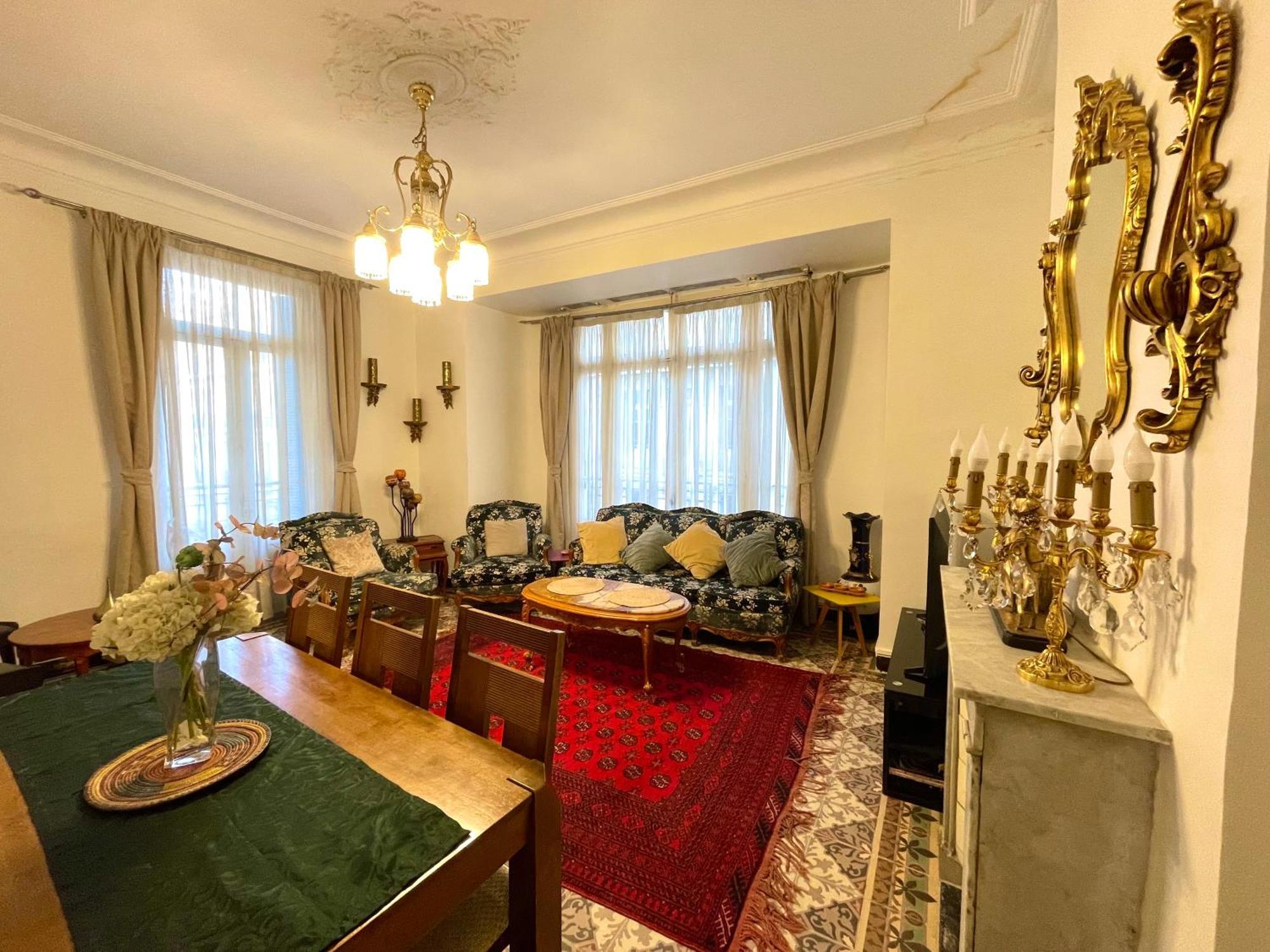 Appartement Dans Immeuble Haussmanien Algiers 外观 照片