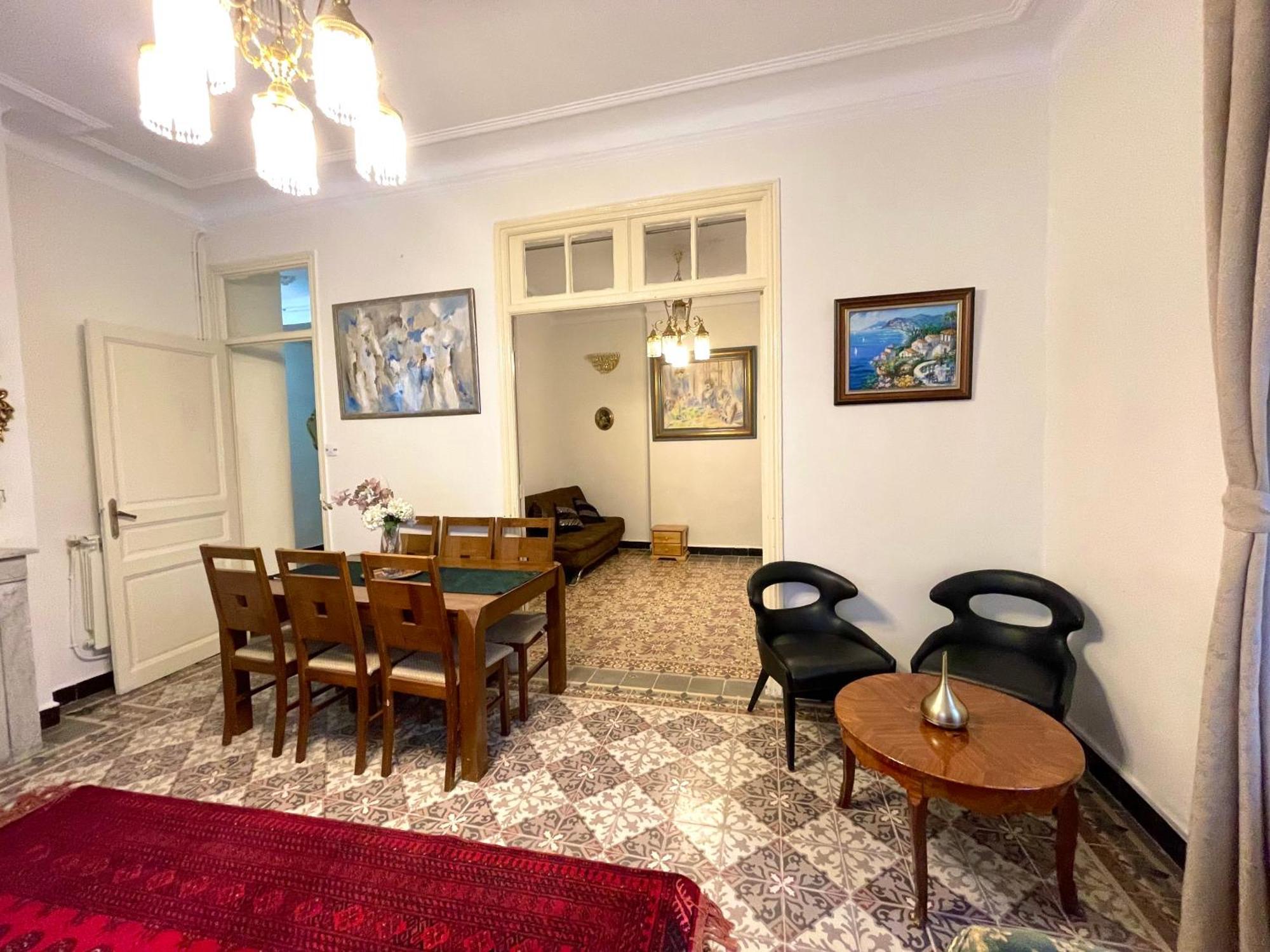 Appartement Dans Immeuble Haussmanien Algiers 外观 照片